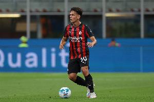 记者：亚沙里昨天重返米兰内洛，目标10月底或11月初回归米兰合练