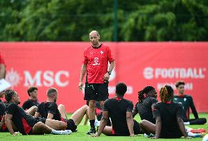 4连胜！意媒：阿莱格里在米兰立四大规矩，强制说意语+共用餐