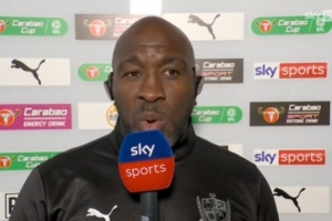 维尔港主帅：我为球员感到骄傲，早早丢球后我们仍然紧咬着阿森纳