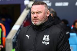 前QPR门将：鲁尼总说我故意让阿圭罗进球，我想跟他来场拳击赛