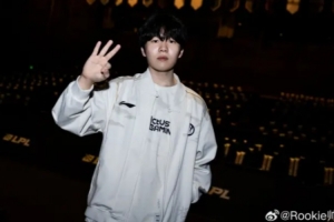 时隔六年再度打进全球总决赛，Rookie发文：隔6年了