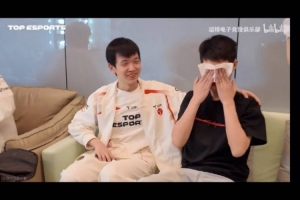 郭皓盛赞小奶油季后赛发挥 creme：世界赛会加油的，皓哥放心吧！