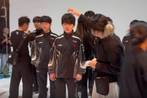 TES发布拍摄花絮视频：黑色外套全览，哥几个觉得还不错