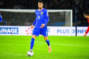 埃基蒂克：我很久没和姆巴佩一起踢球了，未来我们配合会更好