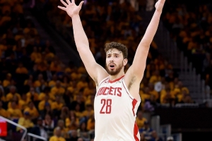 名嘴：火箭球迷认为申京会是下赛季MVP候选 但其他人不这么想