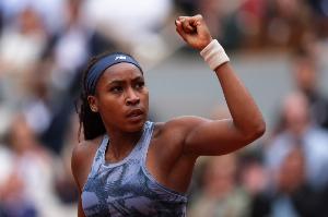 00后女球员WTA单打冠军数排行：斯瓦泰克25次第一、郑钦文5次第三