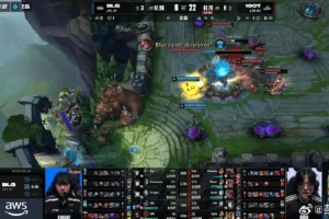 骑脸咯100T官推发文：NA>LPL