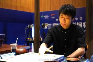 胜韩国第一人夺冠！中国棋手党毅飞战胜申真谞，夺得烂柯杯冠军