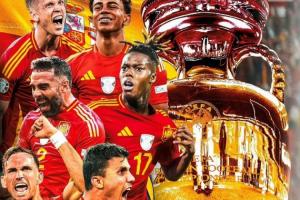 詹俊：西班牙是世界杯争冠最大热门 中场边路是优势 中锋差点意思