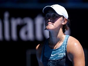 前赛会冠军王曦雨1-2不敌科恰雷托，无缘WTA广州站8强