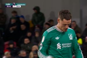 1.25亿欧引援英超009小蜜蜂球迷高歌嘲讽：这钱砸了个啥