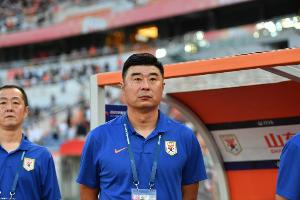 山东泰山本赛季中超主场战绩：10胜3平2负，6-0国安、3-1海港