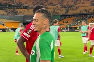 初露锋芒！欧联杯官推阿扎尔里尔时期进球：势不可挡的阿扎尔