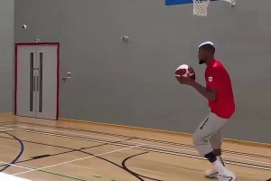 新̀赛季的独行侠要起飞了～库珀弗拉格加莱弗利的超新星组合！