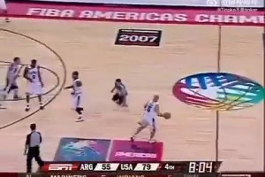 可惜没扣进啊！基德给詹姆斯传的这记空接，实在太有想象力了！