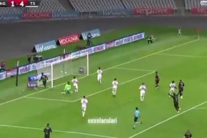 打爆奥纳纳！切尔西外租球员大卫-弗法纳开场53秒梅开二度