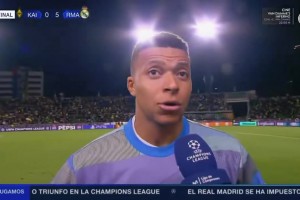 拉莫斯也是钓鱼佬这腹肌也太结实了，爱了爱了~