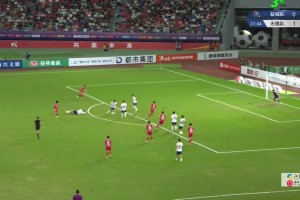 VAR起效！苏超无锡队角球破门先被吹越位，后经VAR改判得分