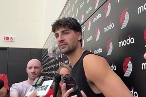 阿夫迪亚曾赞杨瀚森：他球商很高、传球出色！他很清楚自己该怎么打球！