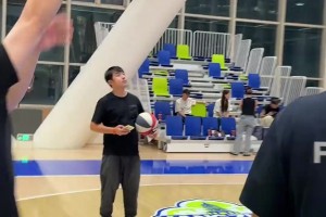 杨瀚森打得这么好，那就带大家认识一下开拓者的啦啦队吧！