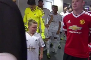 维迪奇在欧冠决赛对切尔西的比赛中上演大师级防守。他锁住德罗巴