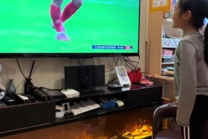 急死了！苏超小球迷：快进一个吧，明天周一我还要上学呢