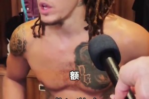 大鲨鱼竟然在唱“红日”？？？看得出来唱的充满感情