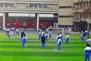 对C罗家人真好！迷你罗和队友庆祝夺冠，乔治娜发视频：妈妈骄傲