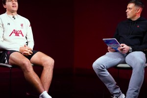 基耶萨评价维尔茨：他是我见过的球技最好的球员之一！