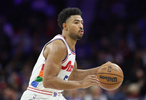 美记：若格莱姆斯在一年合同中放弃否决权76人最高愿意给1900万