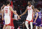 杜兰特：申京高位持球能拉开空间对手没法预测他下一步要干什么