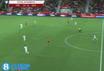 离谱！费兰停球过掉门将，小角度打空门不进